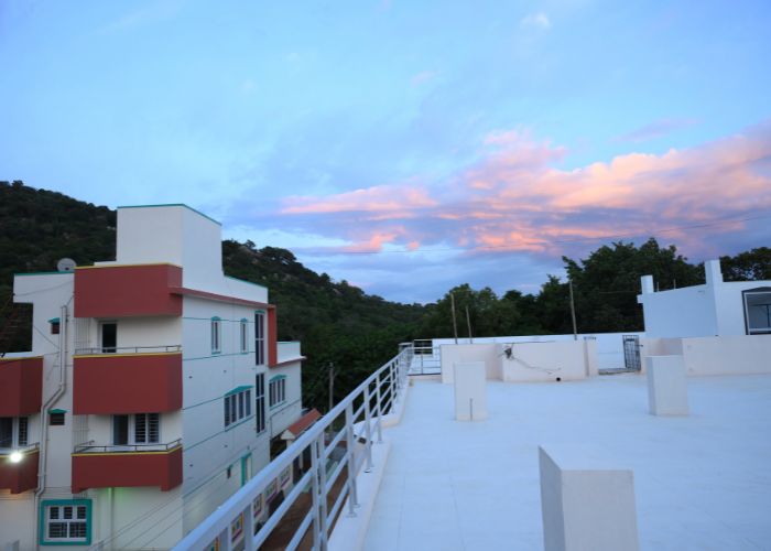 Balcony photo 3